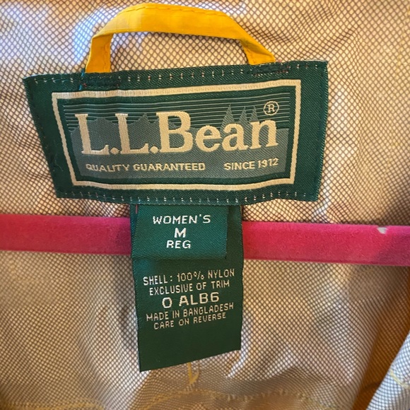 LL Bean Yellow Rain Coat - Picture 2 of 4